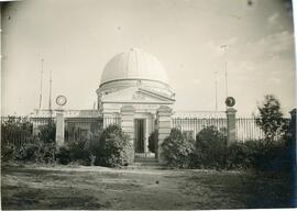 Entrada del Observatorio.